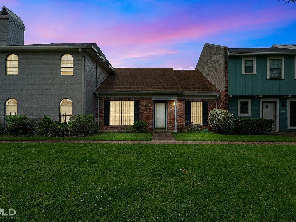 203 Stratmore Dr