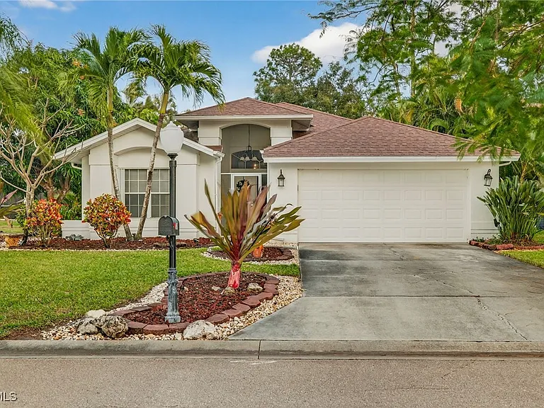 18015 Horseshoe Bay Cir — Photo 2