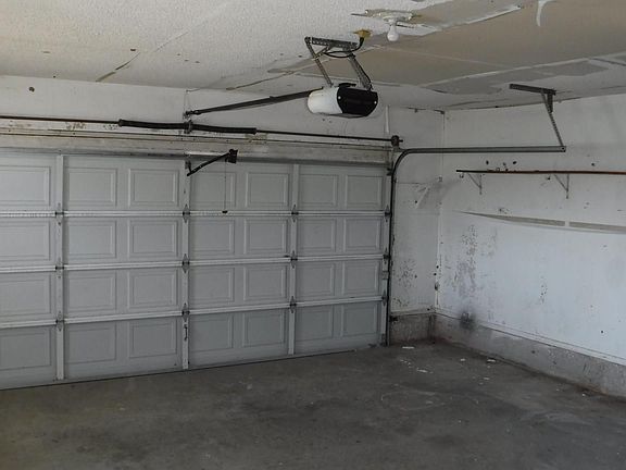 4th image of 6818 S 128th West Ave