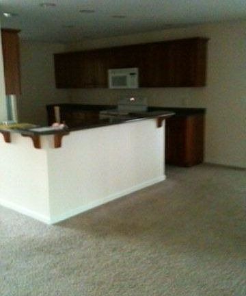 5th image of 935 Tipton Ln