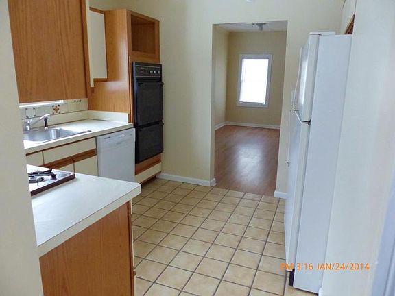 3rd image of 1820 Taylor Ave