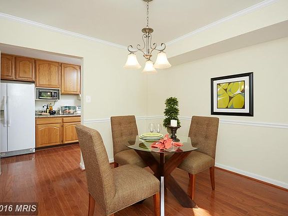 3rd image of 890 Azalea Dr #22