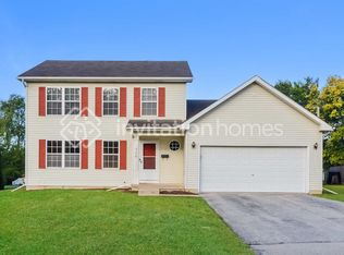 306 Hill Ave, North Aurora, IL 60542