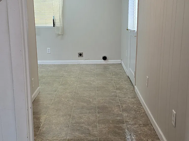 1511 Service St — Photo 29