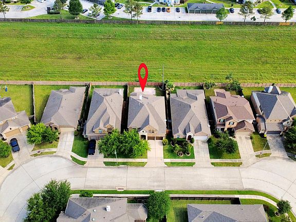 4th image of 9815 Patricia Haven Ln