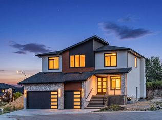 50 Elmont Close SW, Calgary, AB T3H3X5