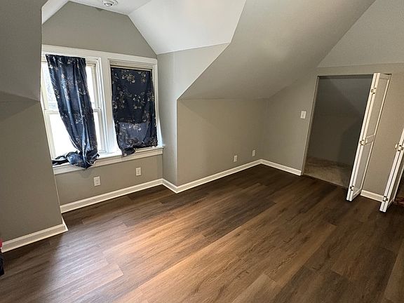 4th image of 1 E Beale Ave Floor 2
