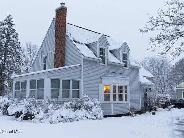 51 Main Street, Poestenkill, NY 12140