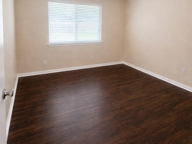 112 River Hills Dr — Photo 6