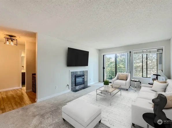 750 N 143rd Street #202, Seattle, WA 98133