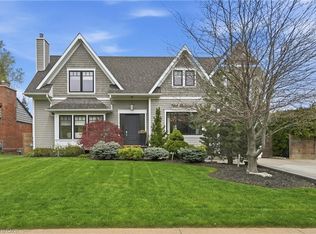 735 George St, Burlington, ON L7R 2V8
