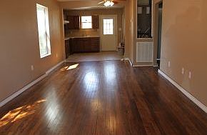 3rd image of 2204 Norwood Dr