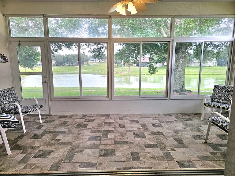 5107 Aurora Dr — Photo 4