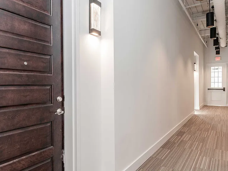 150 Oakland St — Photo 26