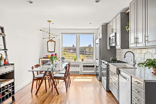 Sold by SERHANT. | media 2