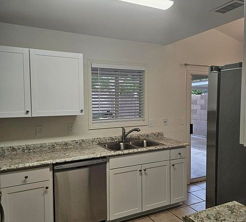 4th image of 5016 E Covina St