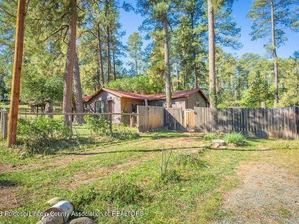 102A South St, Ruidoso, NM 88345
