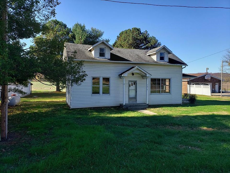 1st image of 2879 Gallia Pike