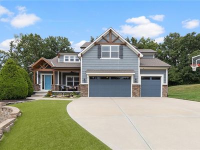 9778 Apple Blossom Ln, Parkville, MO, 64152