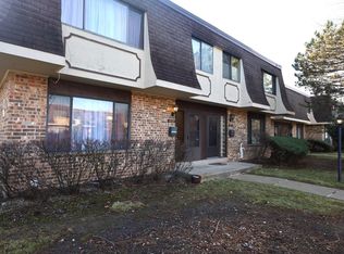 6109 W Calumet Rd, Milwaukee, WI 53223