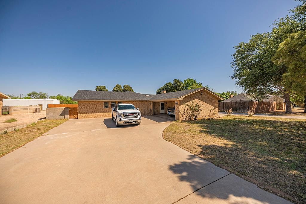 2203 E 25th St, Big Spring, TX 79720 | MLS #50058472 | Zillow