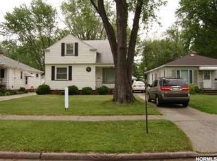 11593 Lawndale Dr, Parma Heights, OH 44130