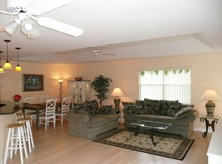 617 Mangrove Point Rd, Sarasota, FL 34242