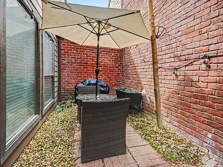 7447 Cambridge St #73 — Photo 25