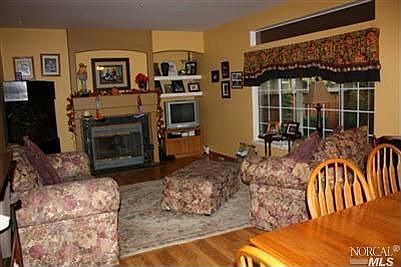 3rd image of 1701 Stonehenge Way