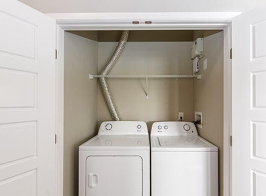 5th image of 7620 Huntington Park Dr APT 312