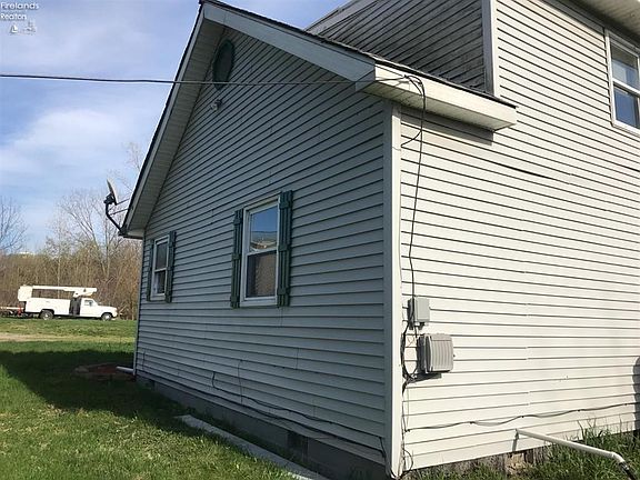 4th image of 8146 E Northshore Blvd