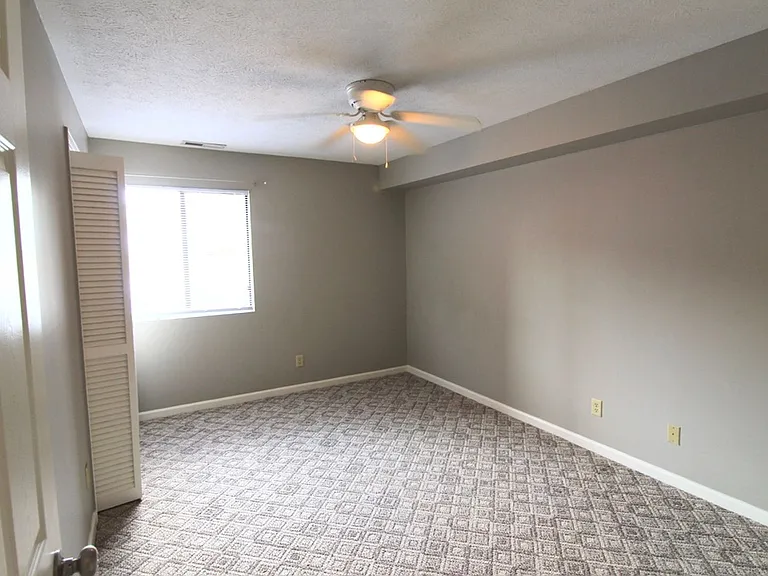 1030-8 Blue Ridge Dr — Photo 11