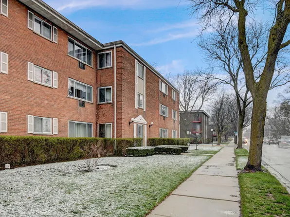 8460 Skokie Blvd APT 311, Skokie, IL 60077