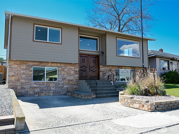 3rd image of 710 E 2nd Avenue
