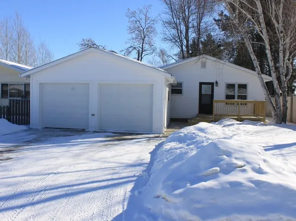 410 Valley Ave, Burlington, ND 58722