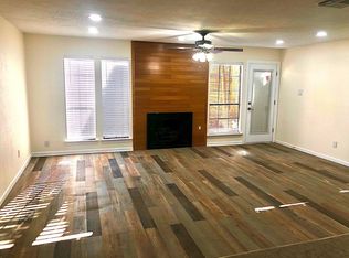 17327 Saturn Ln, Houston, TX 77058