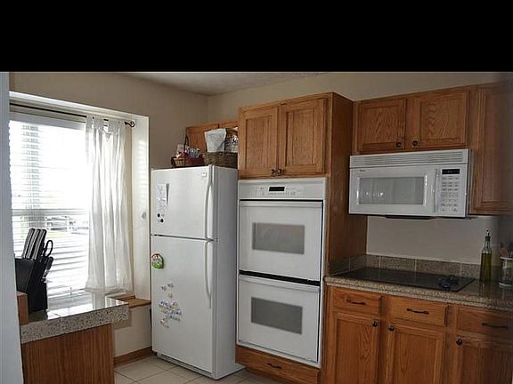 3rd image of 9335 Captiva Bay Dr #9335