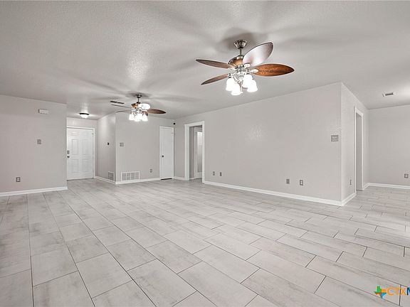 5th image of 5304 Silverton Dr