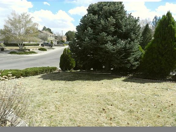 5th image of 2401 Municipal Dr