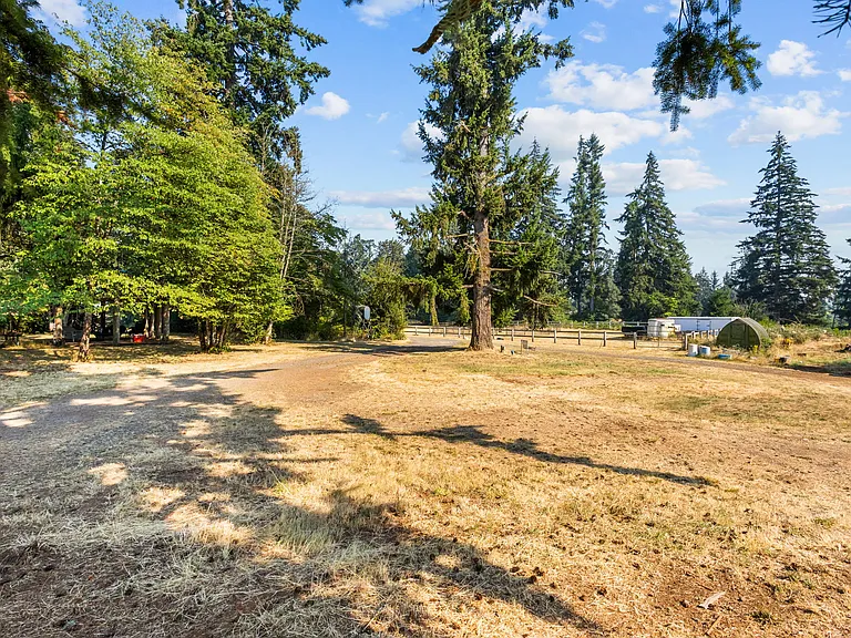 2385 Cascade Hwy SE #1 — Photo 18