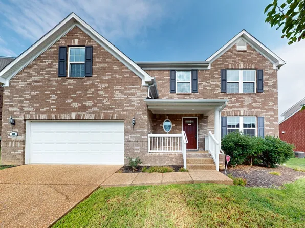 300 Cobblestone Lndg, Mount Juliet, TN 37122