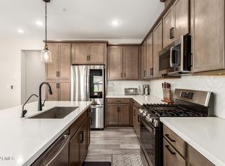 759 E LARK Street #202, Gilbert, AZ 85297