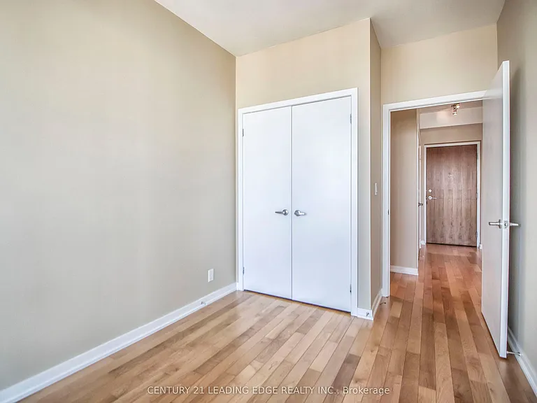 33 Lombard St #3503 — Photo 23