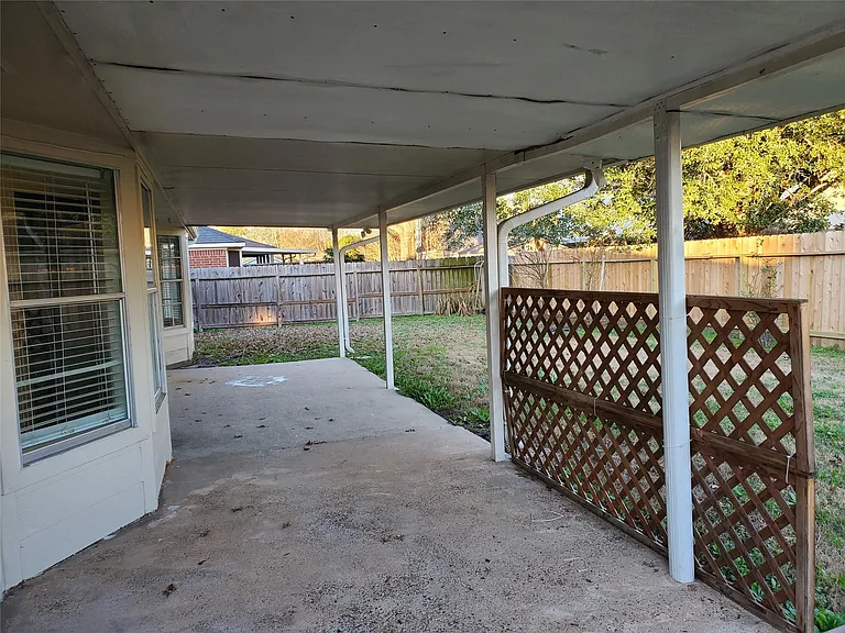 2107 Tower Bridge Rd — Photo 13