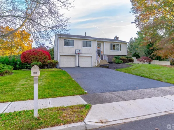 13 Stafford Rd, Monmouth Junction, NJ 08852