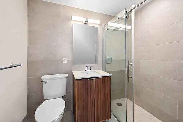 Rented by Compass | media 21