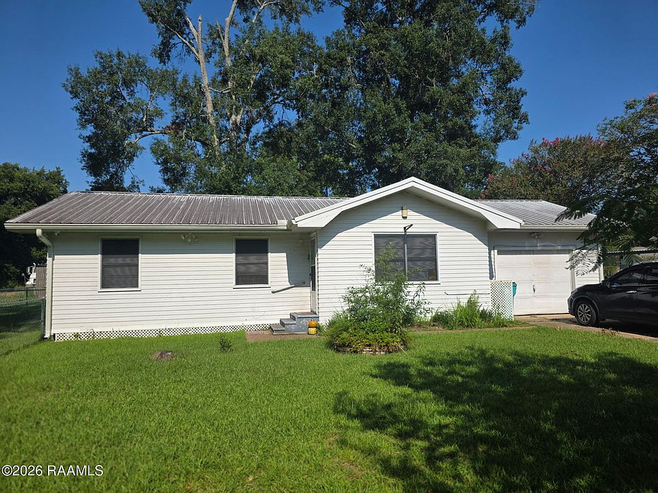 1st image of 310 Landry St