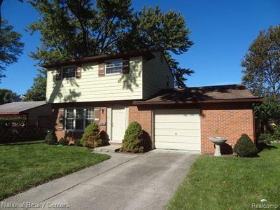 32620 Somerset St, Westland, MI, 48186