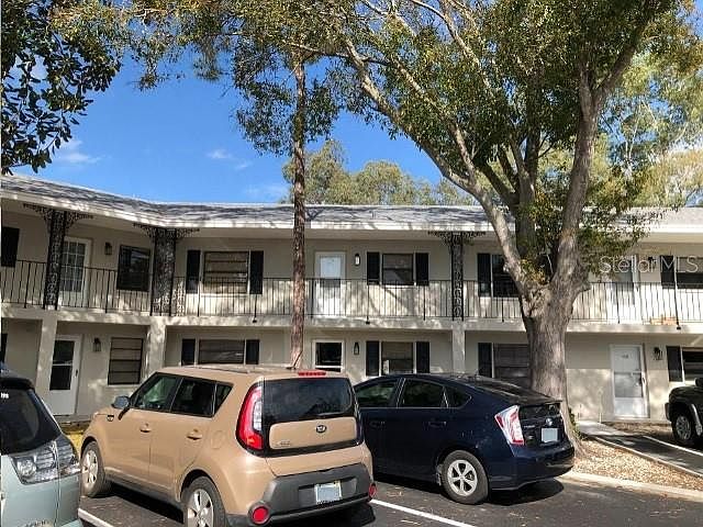 1st image of 101 Lake Ave NE APT 206