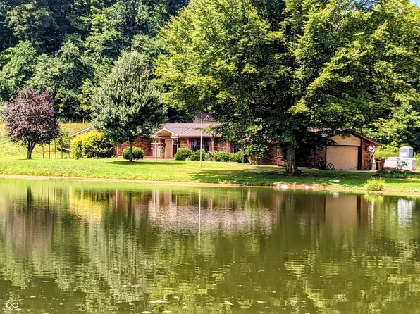 5298 W Allentown Rd, Connersville, IN 47331